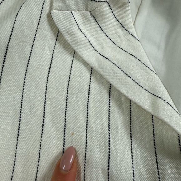 Camilla and Marc Nantucket Linen White Striped Blazer - Picture 10 of 12